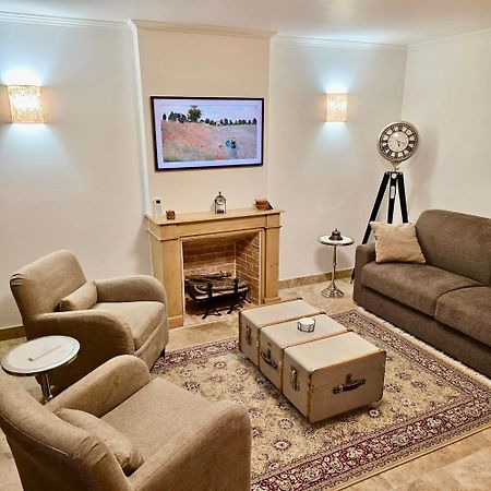Le Cottage Maisonnette Dans Corps De Ferme Ollainville Esterno foto
